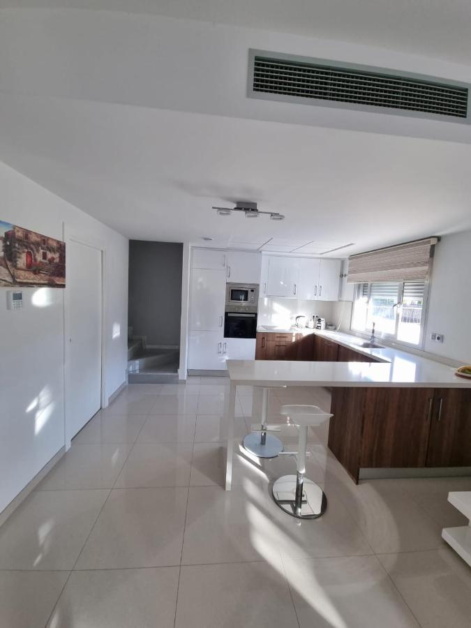 Вилла Marinamed Residential Аликанте Экстерьер фото